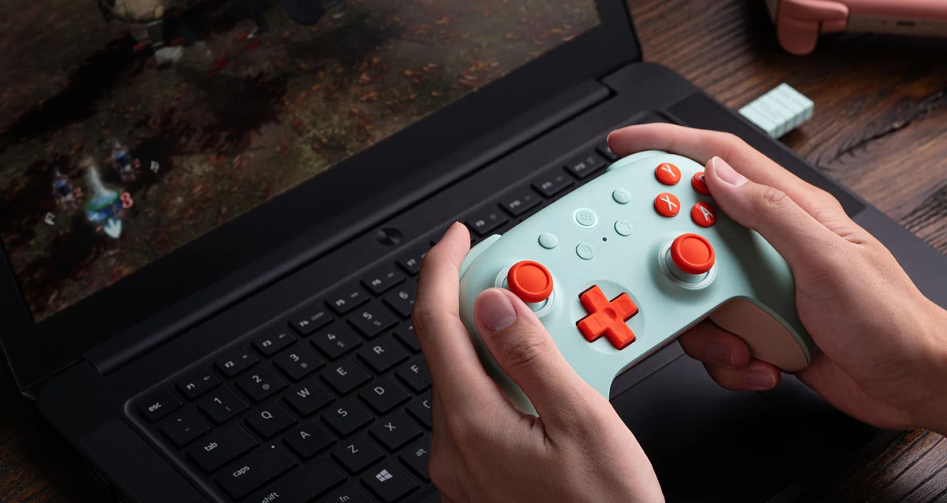Stick drift : le Hall effect met-il fin à la dérive ?
