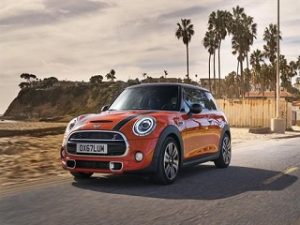 Mini Cooper S Hatch, la voiture a 3 portes a subi un leger restylage