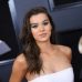 Hailee Steinfeld incarnera une poète dans « Dickinson »