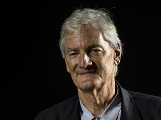 James Dyson, une voiture electrique tout terrain signee l inventeur britannique