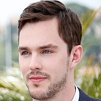 Nicholas Hoult et Mission Impossible, l acteur Tom Cruise aussi dans le film