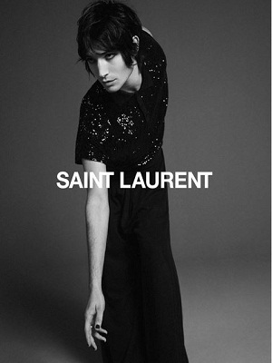 Ezra Miller prête son image à Saint Laurent © SAINT LAURENT / Instagram 2020