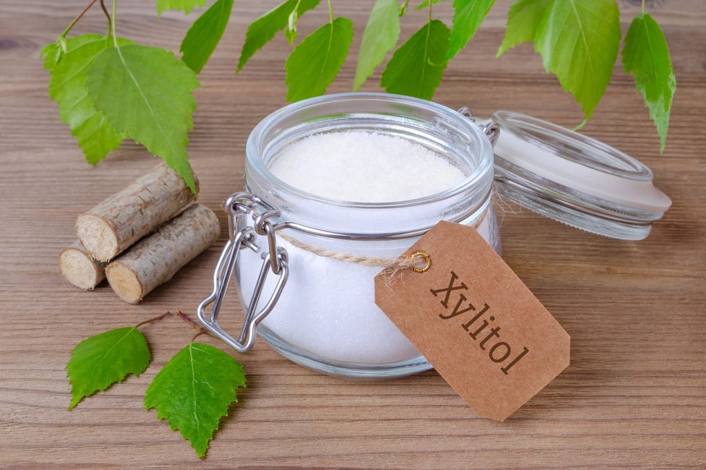 Un pot de xylitol 