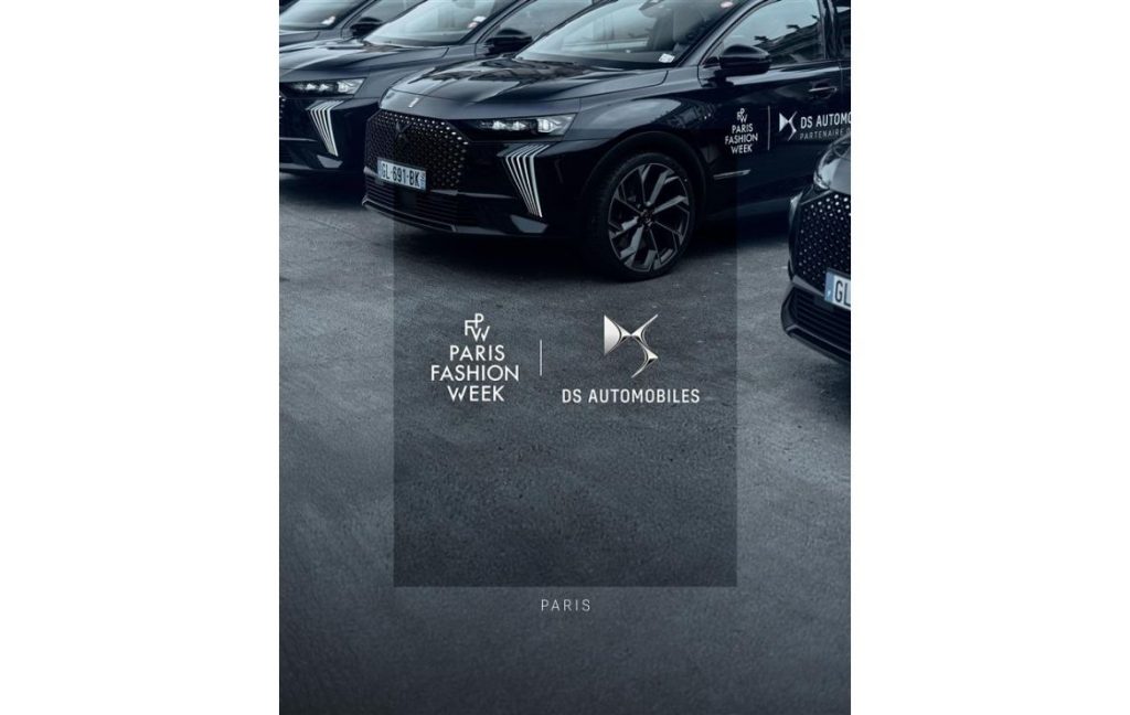 Affiche Paris Fashion Week et DS Automobile 